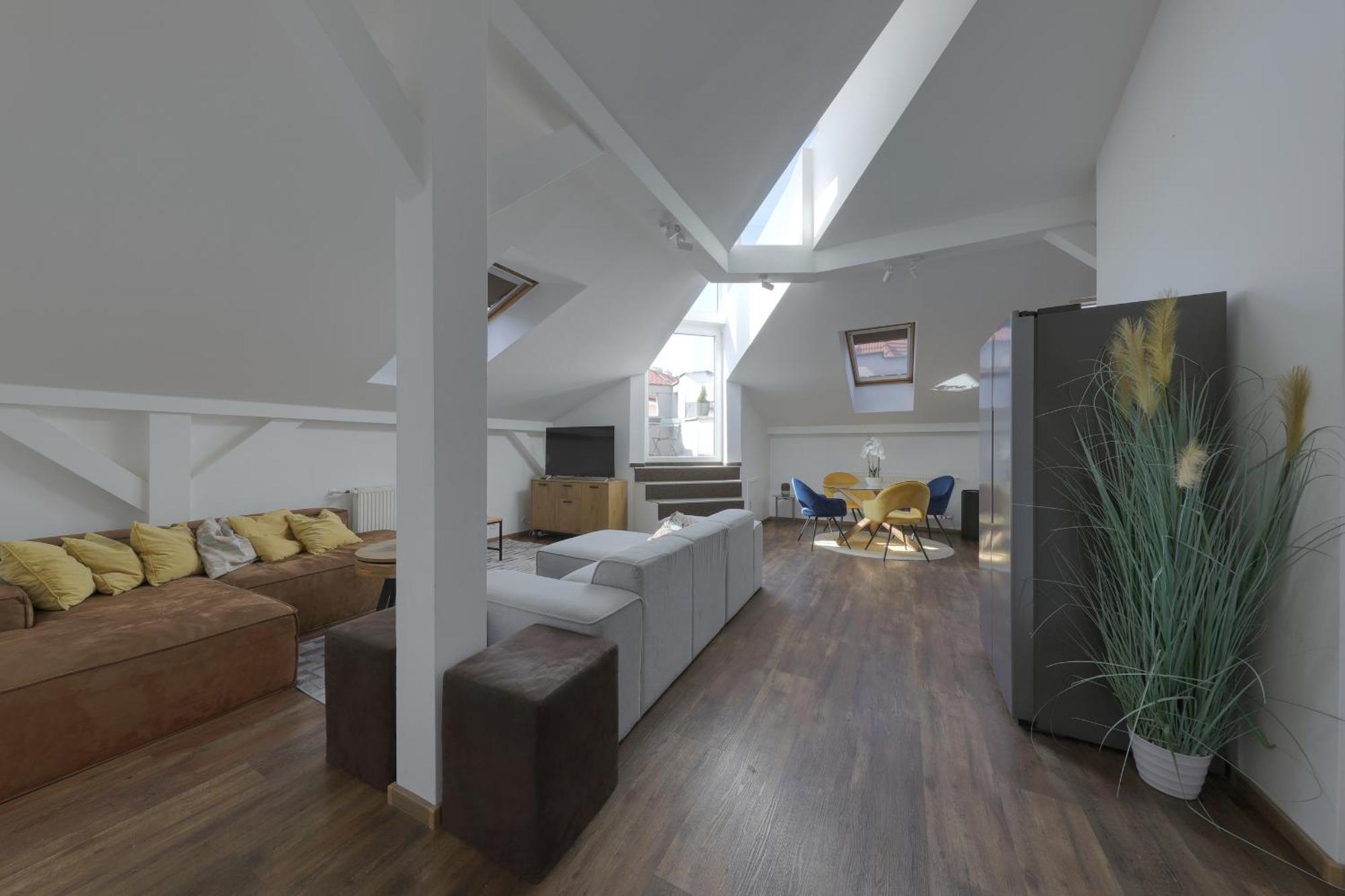 Aneri Apartment Old Town Bratislava Esterno foto