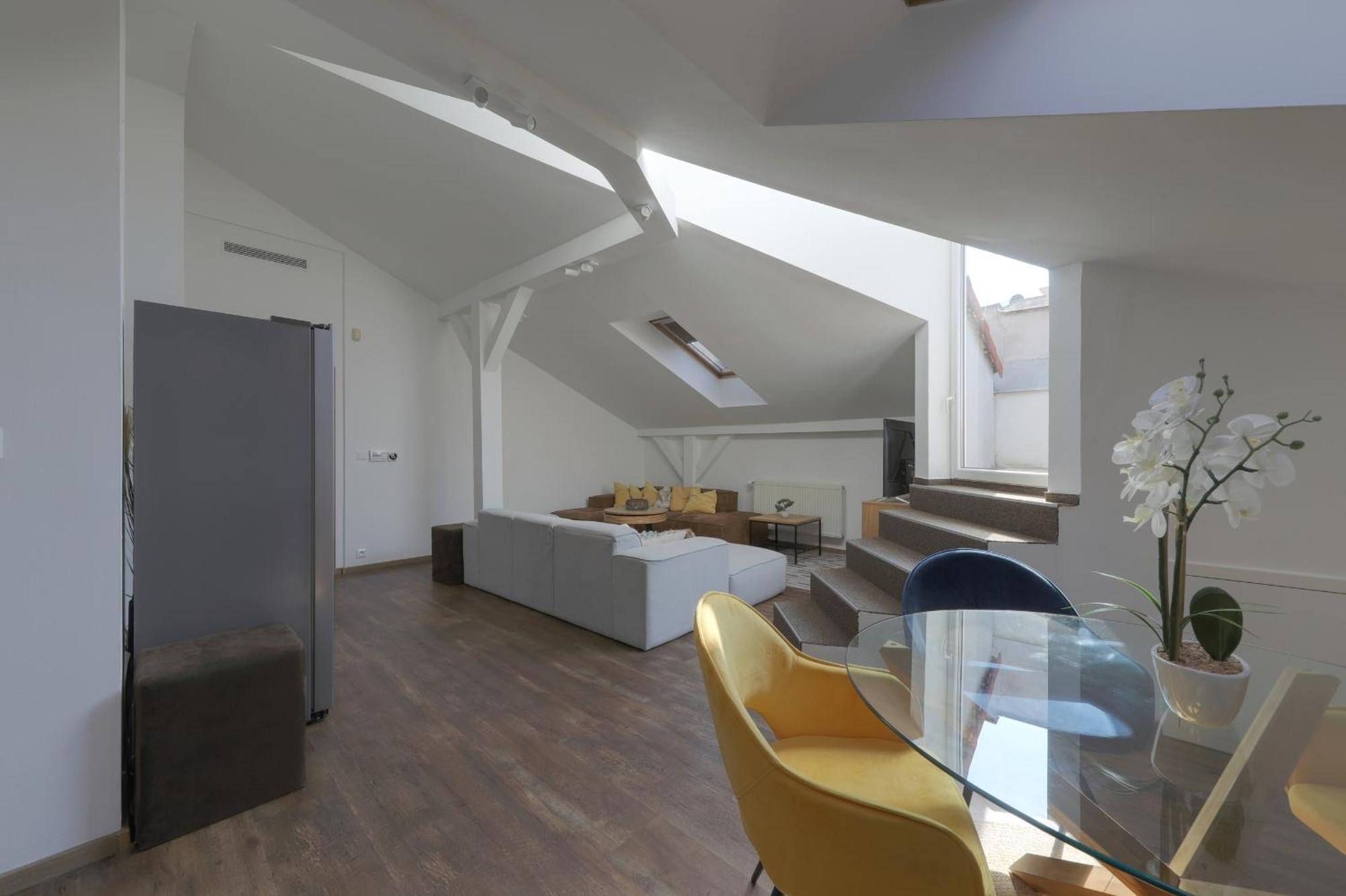Aneri Apartment Old Town Bratislava Esterno foto